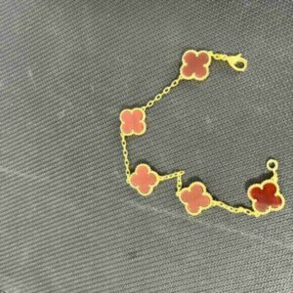 Carnelian Alhambra Bracelet - Van Cleef & Arpels, 18k Gold - Picture 4 of 4